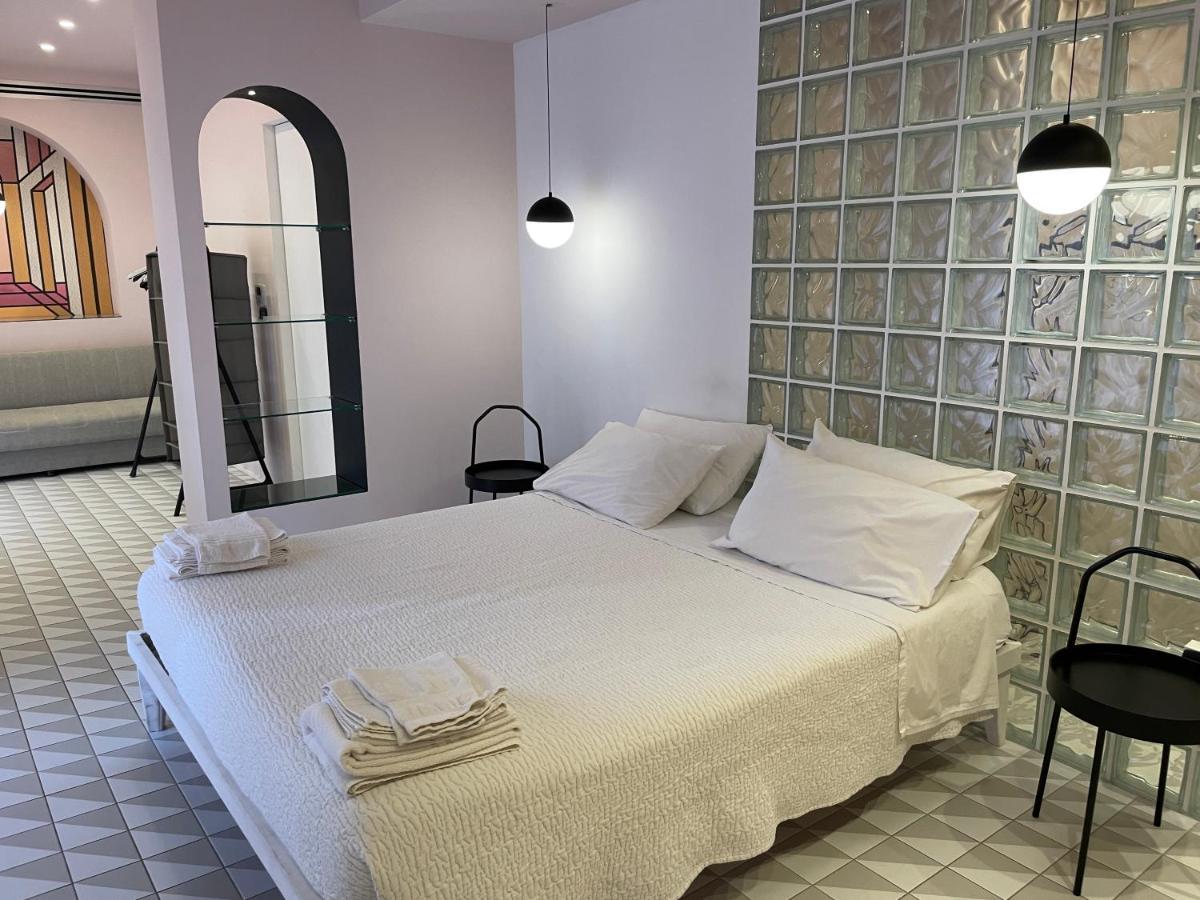 Bed and Breakfast Dusmè Taranto Esterno foto